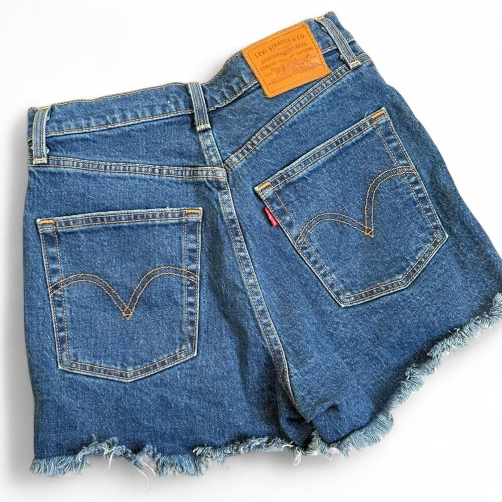 levi’s ribcage denim shorts